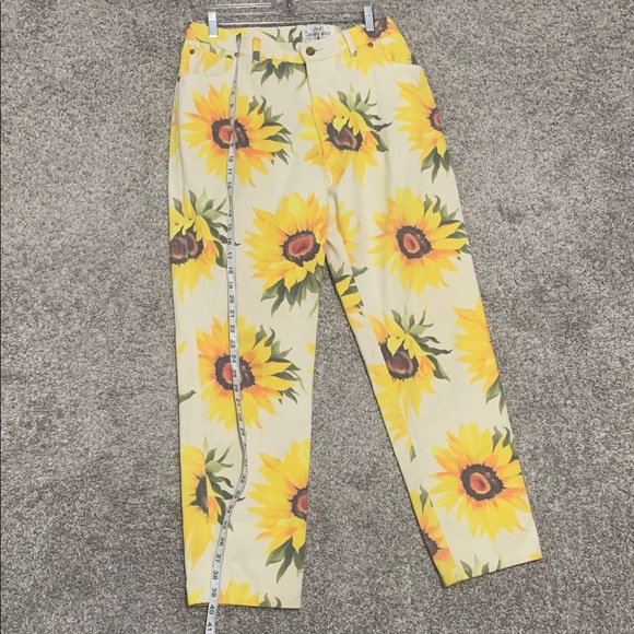Vintage Lorraine Wardy Sunflower Print High Rise Jeans - Picture 5 of 9